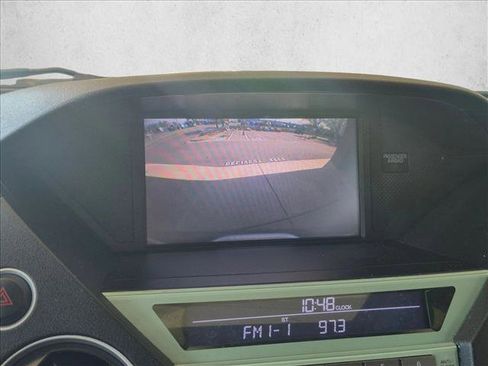 Used 2010 Honda Pilot Touring image 13