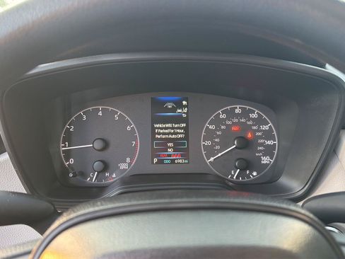 Certified 2025 Toyota Corolla LE w/ Convenience Package FWD image 22