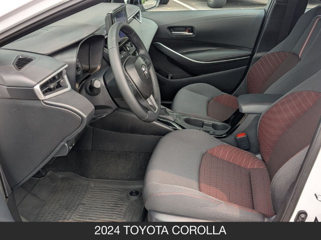 Used 2024 Toyota Corolla SE FWD image 14