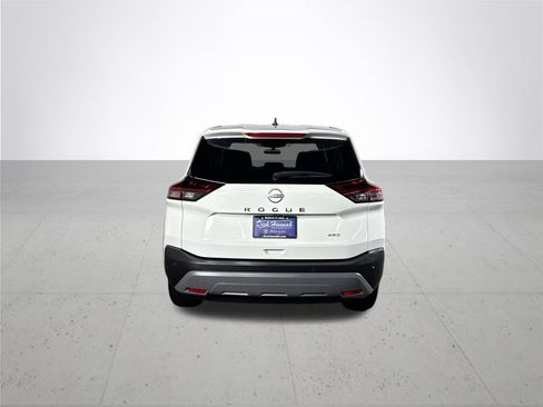 Used 2023 Nissan Rogue S AWD/4WD image 7