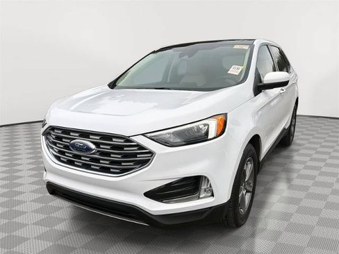 Certified 2022 Ford Edge SEL w/ Convenience Package AWD/4WD image 2