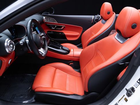 Used 2022 Mercedes-Benz SL 63 AMG 4MATIC image 55