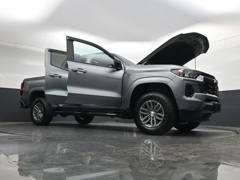 Used 2024 Chevrolet Colorado LT w/ LT Convenience Package II RWD image 46