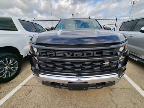 Used 2025 Chevrolet Silverado 1500 W/T w/ WT Safety Package AWD/4WD image 2