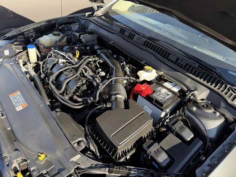 Used 2020 Ford Fusion Titanium AWD/4WD image 7