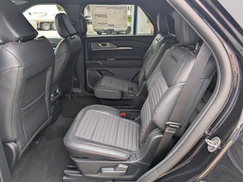 New 2026 Ford Explorer ST-Line AWD/4WD image 21