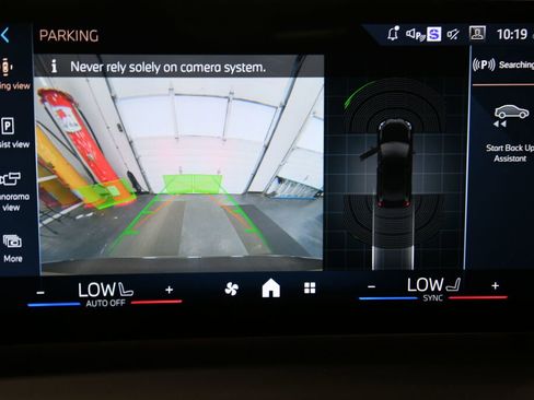 Used 2025 BMW 228i xDrive AWD/4WD image 18