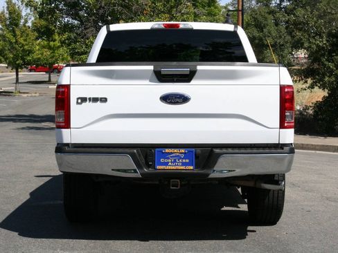 Used 2015 Ford F150 XLT w/ Equipment Group 301A Mid AWD/4WD image 6