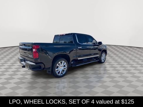 Used 2024 Chevrolet Silverado 1500 High Country w/ High Country Premium Package AWD/4WD image 12