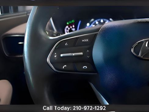 Used 2020 Hyundai Santa Fe Limited image 14