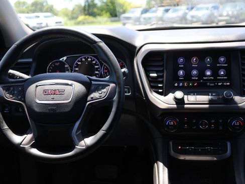 Used 2023 GMC Acadia AT4 w/ Technology Package AWD/4WD image 25