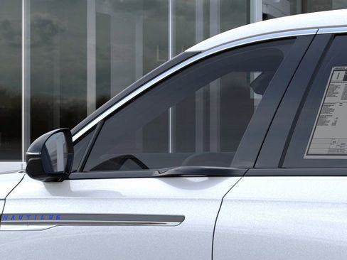 New 2026 Lincoln Nautilus Premier w/ Equipment Group 102A image 20