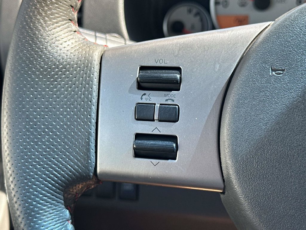 Used 2011 Nissan Xterra PRO-4X AWD/4WD image 23