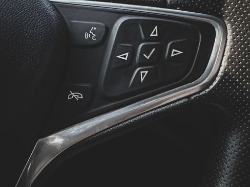 Used 2020 Chevrolet Malibu LT FWD image 10