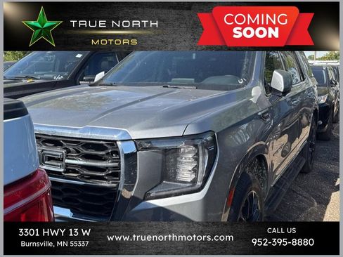 Used 2024 GMC Yukon SLT w/ SLT Luxury Package AWD/4WD image 1