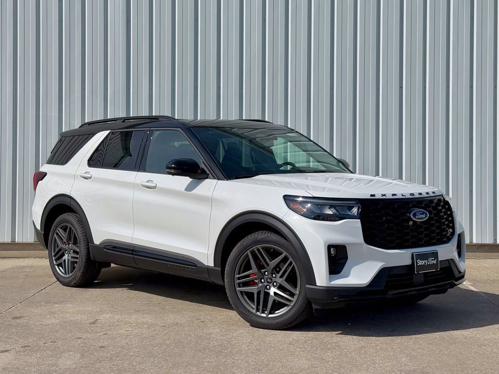 New 2026 Ford Explorer ST w/ Sun And Sound Package AWD/4WD image 8