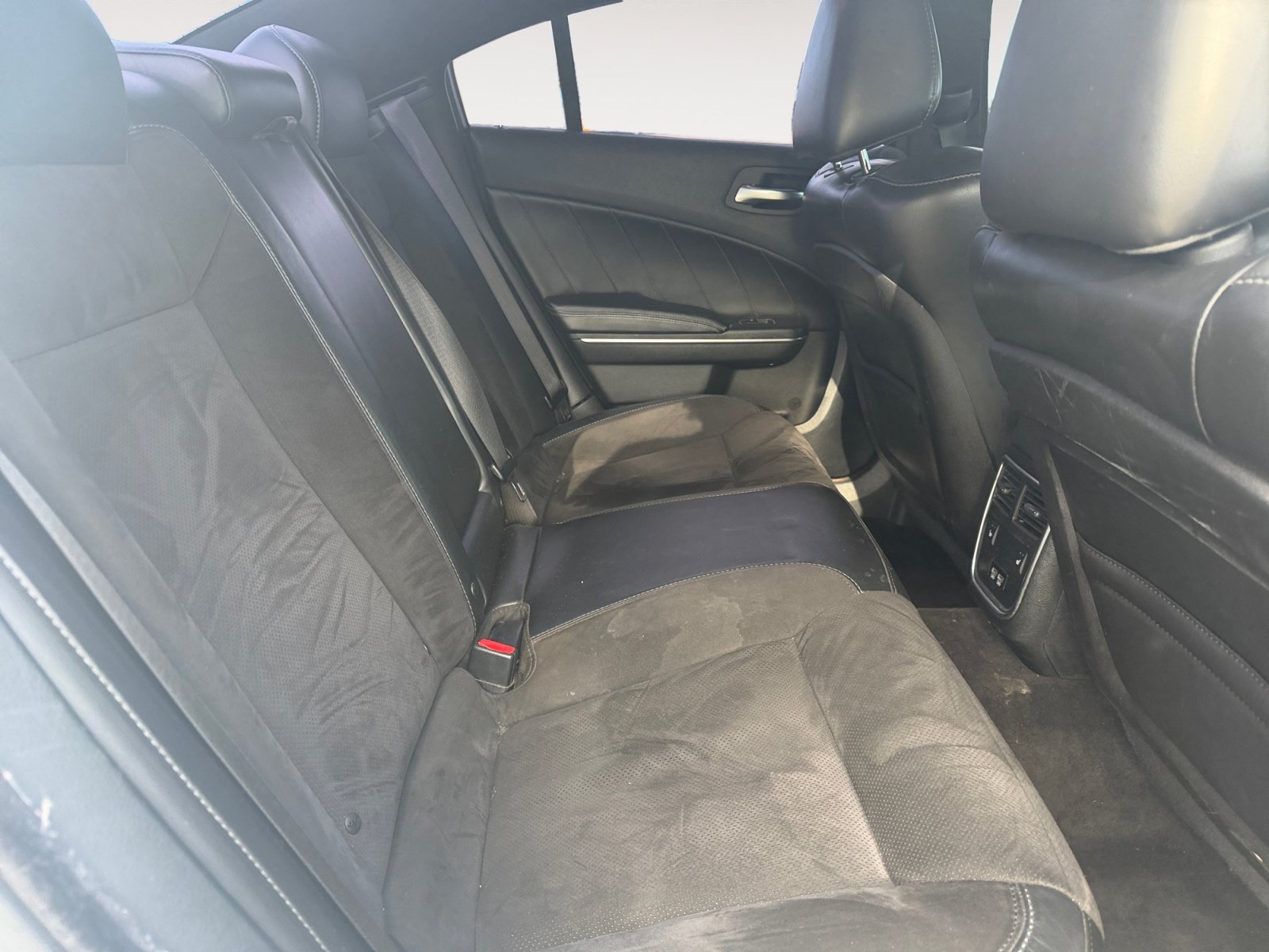 Used 2018 Dodge Charger R/T Scat Pack RWD image 13