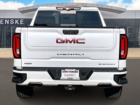Used 2021 GMC Sierra 1500 Denali w/ Denali Ultimate Package image 4