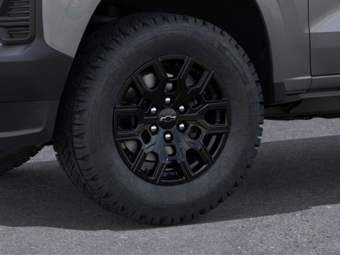 New 2026 Chevrolet Colorado W/T w/ WT Custom Package image 9