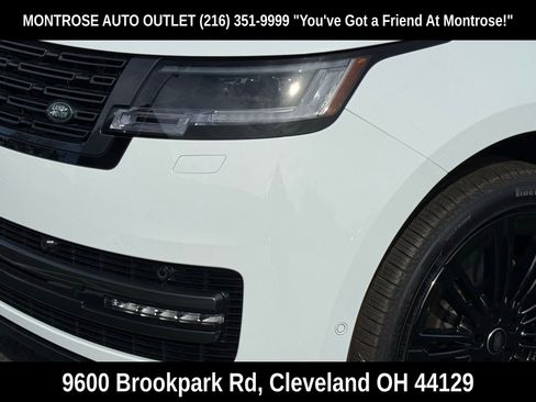 New 2025 Land Rover Range Rover SE image 9