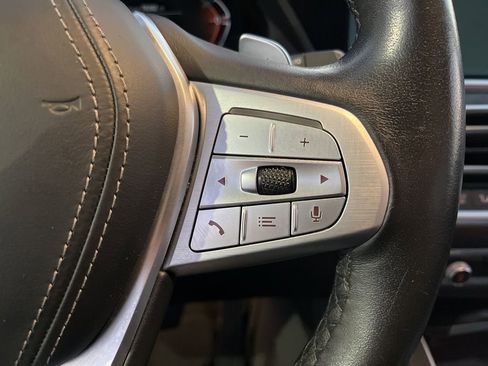 Used 2022 BMW X7 xDrive40i w/ Executive Package image 23