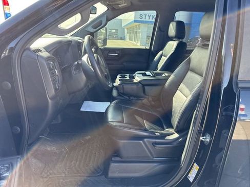 Used 2022 Chevrolet Silverado 2500 Custom w/ Custom Value Package AWD/4WD image 20