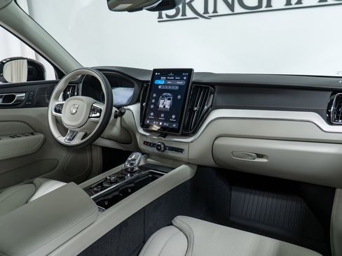 New 2026 Volvo XC60 T8 Ultra w/ Protection Package Premier image 14