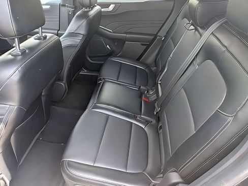 Used 2024 Ford Escape Platinum AWD/4WD image 26