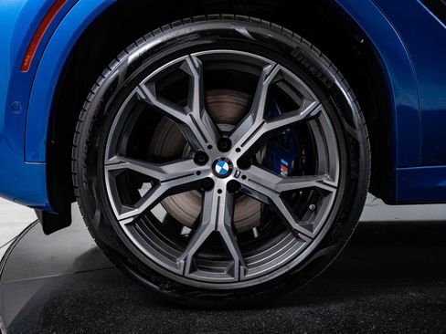 Used 2020 BMW X6 M50i AWD/4WD image 13