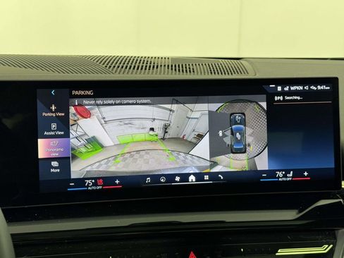 Used 2026 BMW 530i xDrive 530i xDrive w/ Premium Package image 25