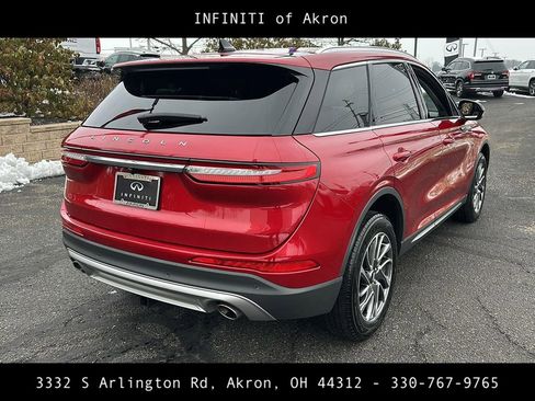 Used 2021 Lincoln Corsair FWD image 12