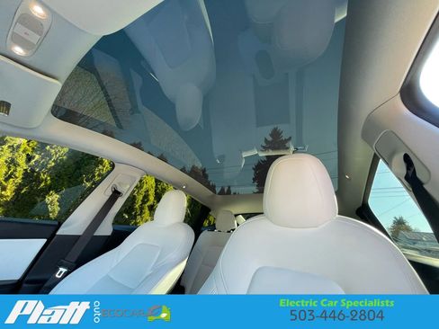 Used 2021 Tesla Model Y Standard Range Sport Utility 4 image 32