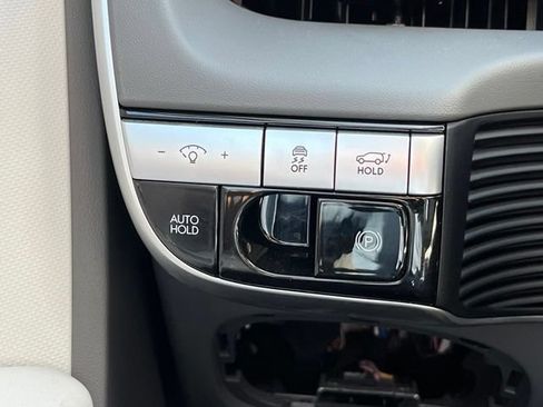 Used 2024 Hyundai Ioniq 5 SEL RWD image 17