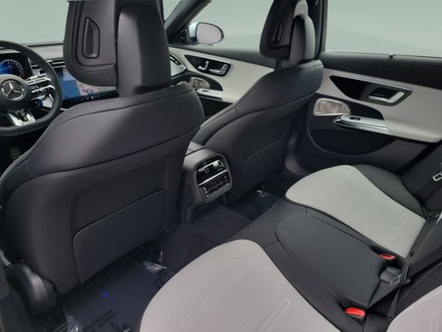 New 2026 Mercedes-Benz E 53 AMG e 4MATIC Wagon image 10