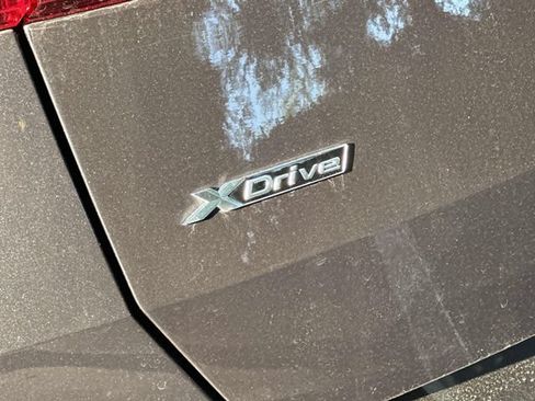 Used 2025 BMW X3 xDrive30i AWD/4WD image 11