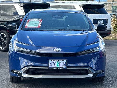 Used 2023 Toyota Prius Limited image 9