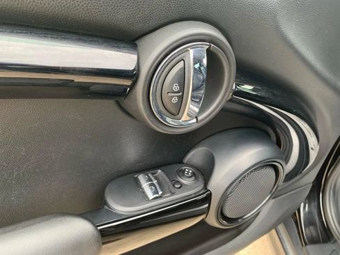 Used 2020 MINI Cooper S FWD image 17