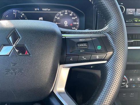 Used 2025 Mitsubishi Outlander SEL Black Edition image 19