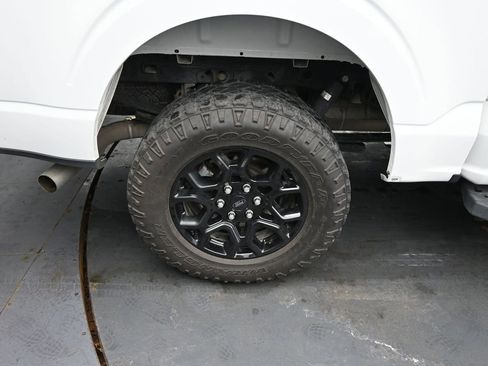 Used 2024 Ford F150 XLT w/ XLT Black Appearance Package image 13