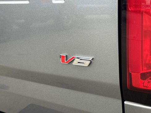 Used 2021 Chevrolet Colorado Z71 w/ Safety Package image 27