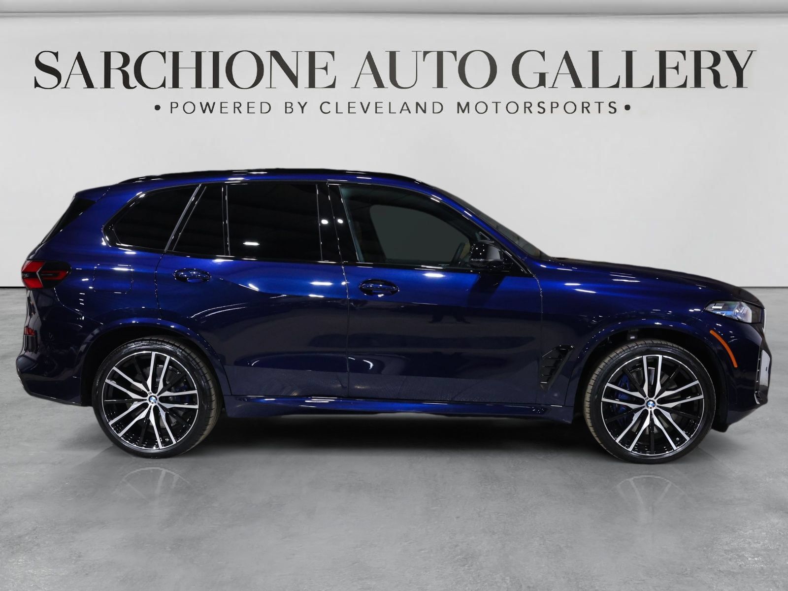 Used 2026 BMW X5 M60i w/ Executive Package AWD/4WD image 3