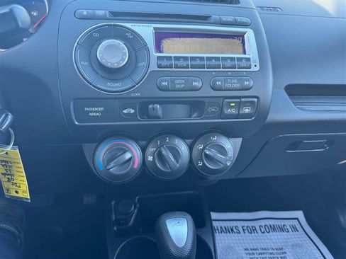 Used 2008 Honda Fit Sport image 18