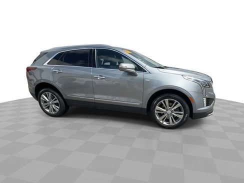 Certified 2023 Cadillac XT5 Premium Luxury AWD/4WD image 9