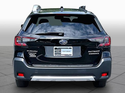 Used 2023 Subaru Outback Touring XT AWD/4WD image 5