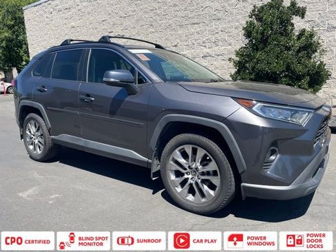 Certified 2021 Toyota RAV4 XLE Premium FWD image 1