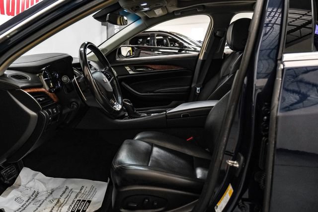 Used 2019 Cadillac CTS Luxury RWD image 4