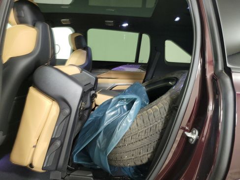 New 2025 Cadillac Escalade IQ Luxury 2 image 25