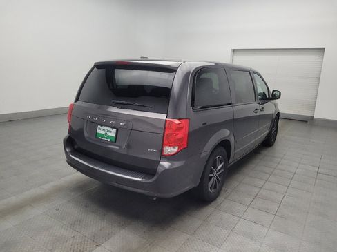 Used 2017 Dodge Grand Caravan GT image 9