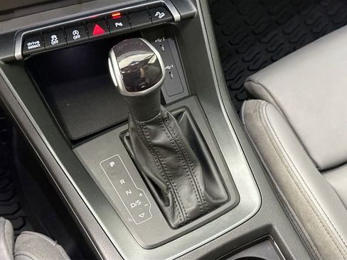 Used 2022 Audi Q3 2.0T Premium AWD/4WD image 15