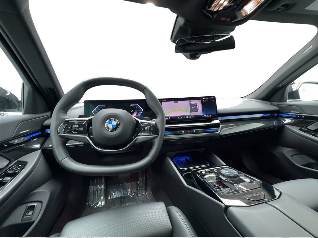Used 2026 BMW 530i RWD image 37